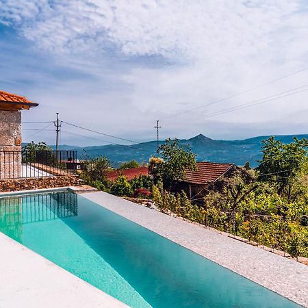A Casa Dos Avos Guest House Celorico De Basto Exterior photo