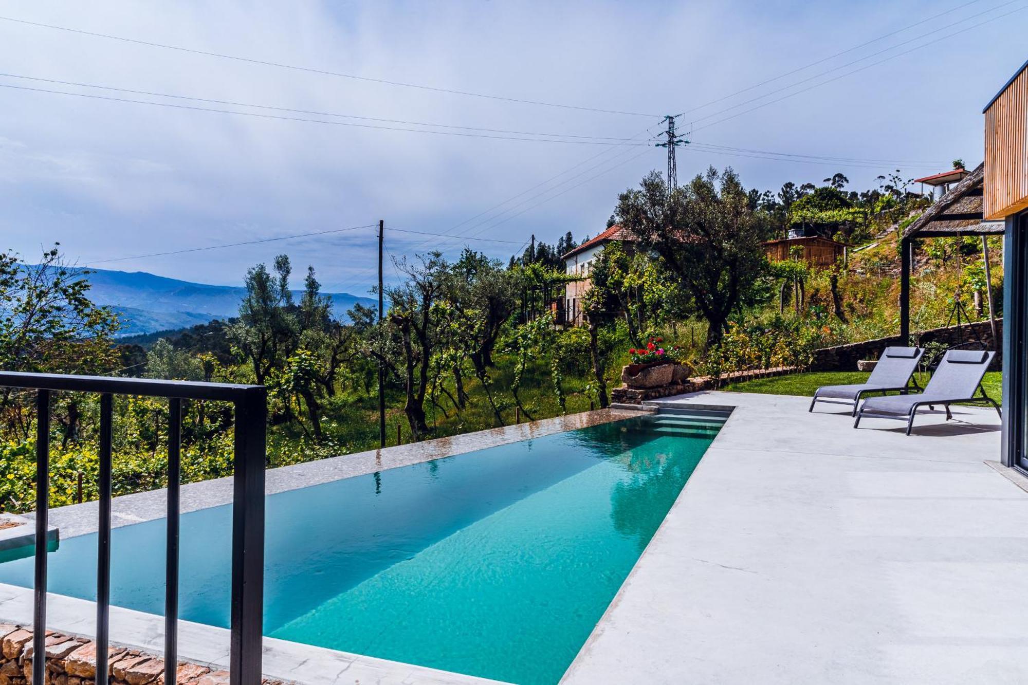 A Casa Dos Avos Guest House Celorico De Basto Exterior photo