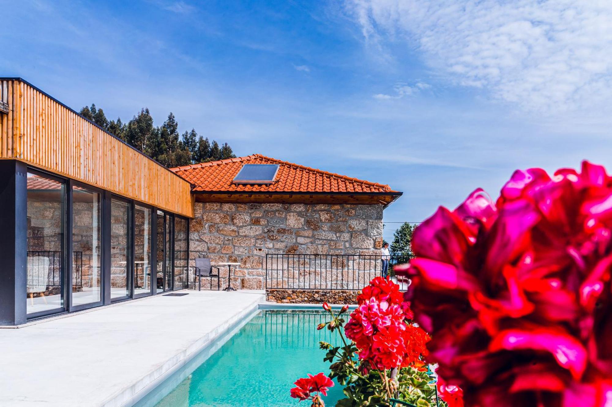 A Casa Dos Avos Guest House Celorico De Basto Exterior photo
